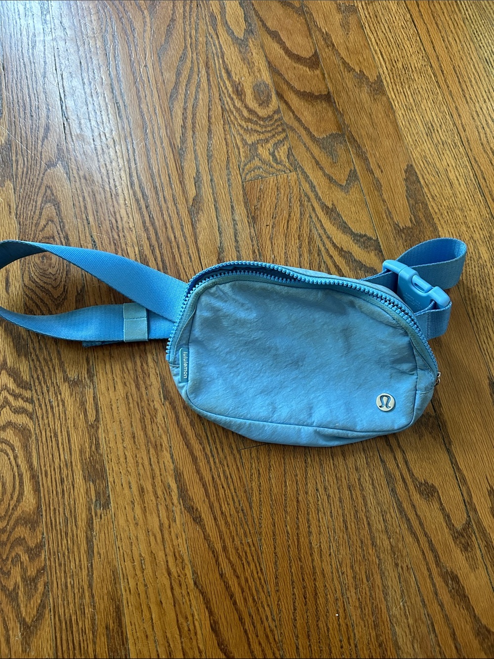 lululemon athletica everywhere belt bag
